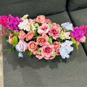 Elegant Floral Arrangement in Pink and Purple